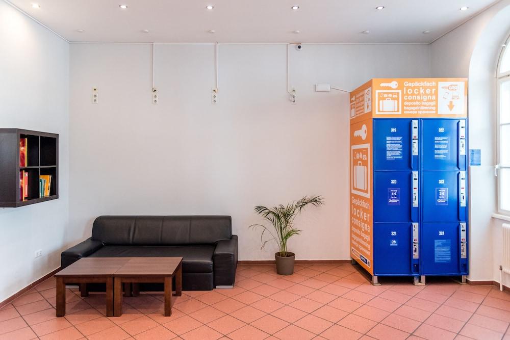 A&o Stadthalle Hostel Wenen
